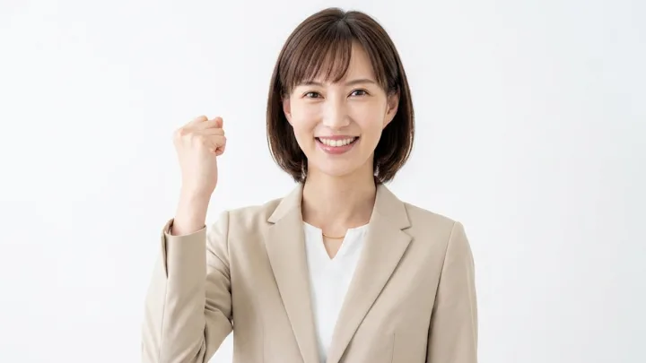 「大丈夫です」と笑顔で応える当事務所の事務員